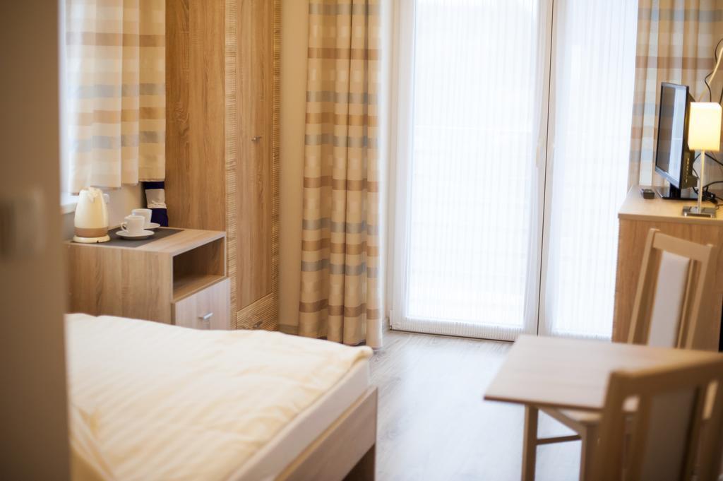 Batory Apartment Leba Bagian luar foto